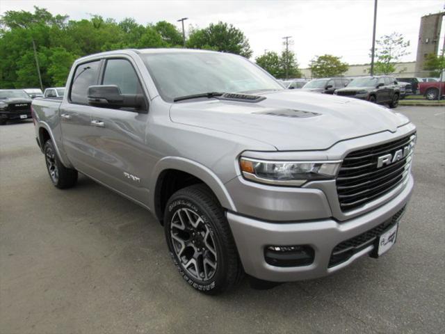 2025 RAM Ram 1500 RAM 1500 LARAMIE CREW CAB 4X4 57 BOX