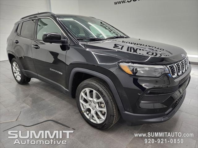 2024 Jeep Compass COMPASS LATITUDE LUX 4X4