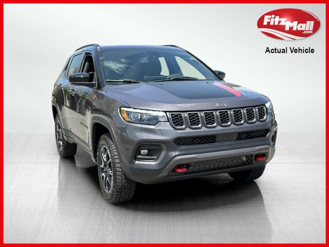 2024 Jeep Compass COMPASS TRAILHAWK 4X4