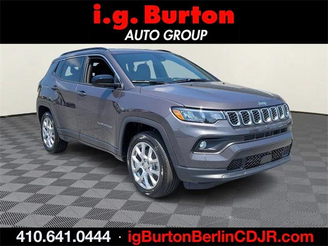 2024 Jeep Compass COMPASS LATITUDE LUX 4X4