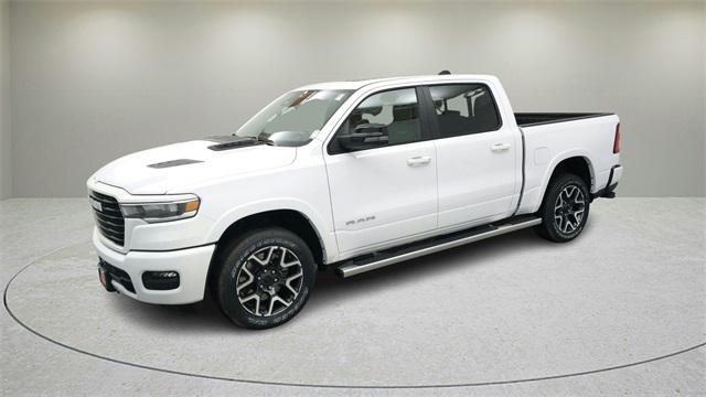 2025 RAM Ram 1500 RAM 1500 LARAMIE CREW CAB 4X4 57 BOX