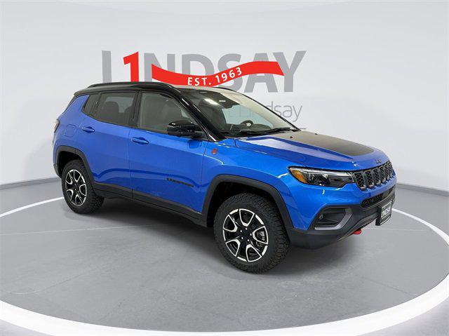 2024 Jeep Compass COMPASS TRAILHAWK 4X4