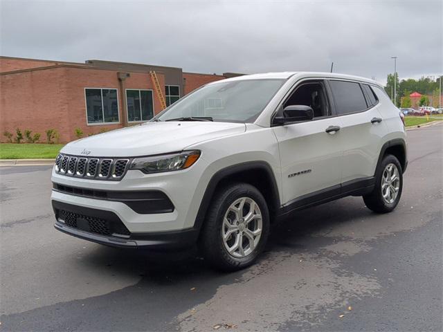2024 Jeep Compass COMPASS SPORT 4X4