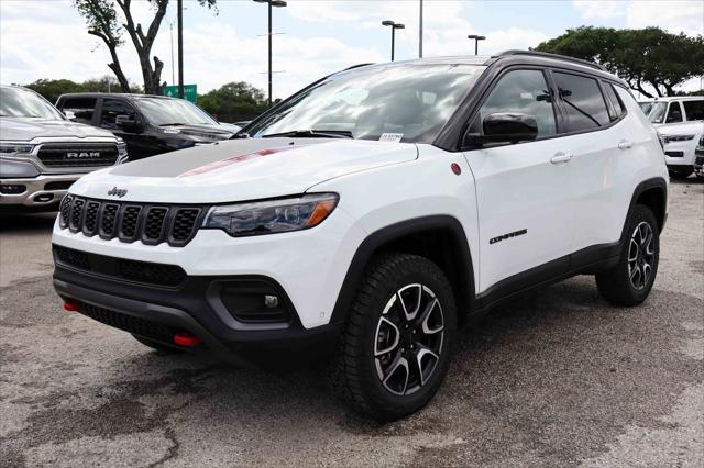 2024 Jeep Compass COMPASS TRAILHAWK 4X4