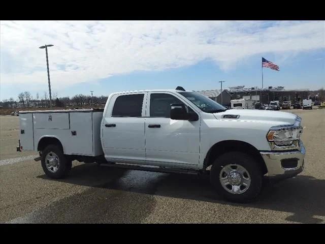 2023 RAM Ram 2500 RAM 2500 TRADESMAN CREW CAB 4X4 8 BOX