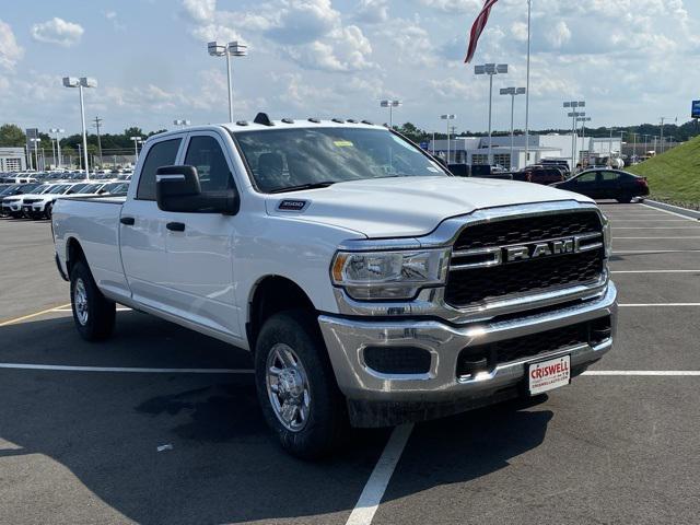 2024 RAM Ram 3500 RAM 3500 TRADESMAN CREW CAB 4X4 8 BOX