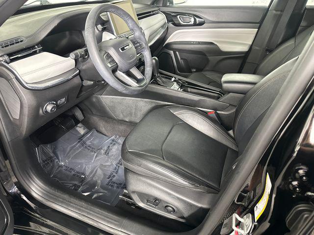 2023 Jeep Compass Limited 4x4 2023 Jeep Compass Limited 4x4