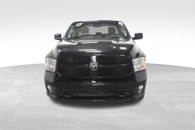 2017 RAM 1500 ST