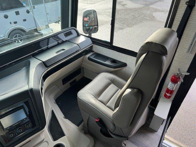 2024 Ford F-53 Unknown
