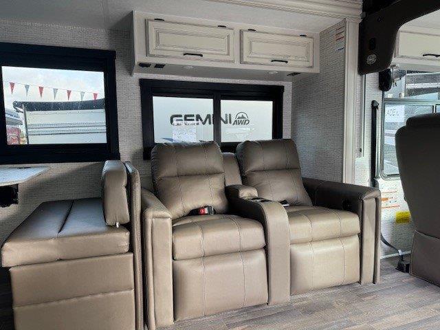 2024 Ford F-53 Unknown
