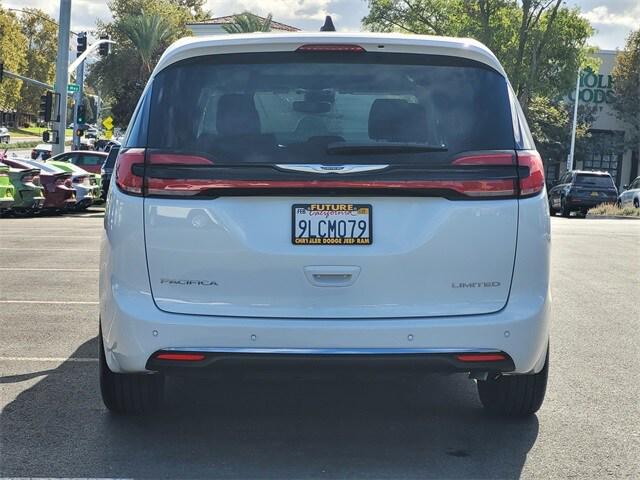 2024 Chrysler Pacifica Limited