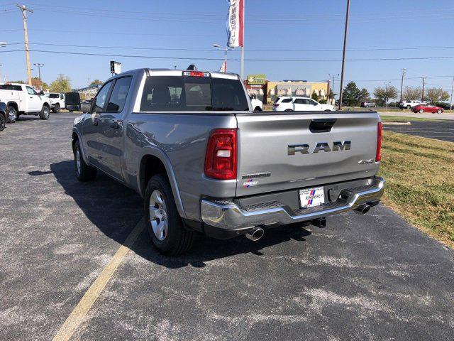 2025 RAM Ram 1500 RAM 1500 BIG HORN CREW CAB 4X4 64 BOX