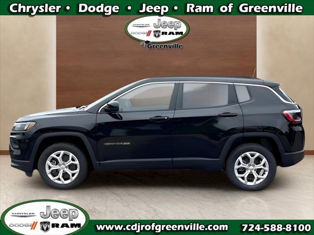 2024 Jeep Compass COMPASS LATITUDE 4X4