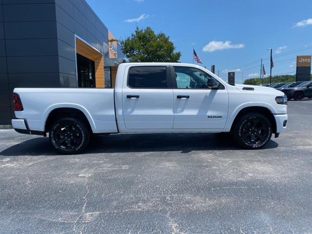 2025 RAM Ram 1500 RAM 1500 BIG HORN CREW CAB 4X4 64 BOX