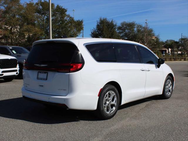 2024 Chrysler Pacifica PACIFICA LIMITED