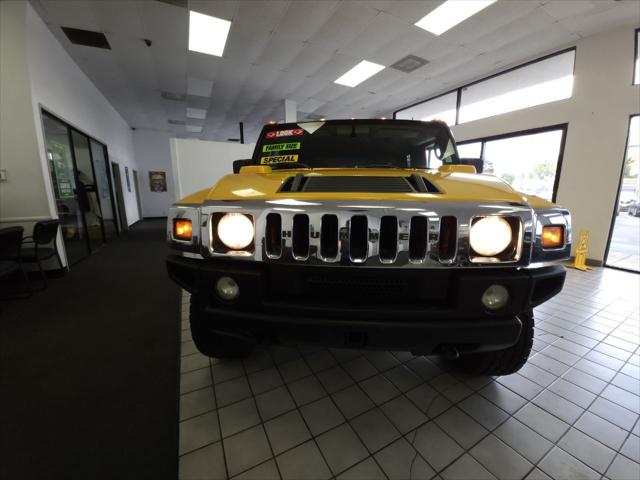 2005 HUMMER H2 Base 4WD 4dr Crew Cab SB Pickup