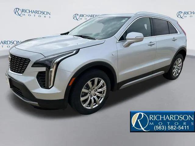 2022 Cadillac XT4 Premium Luxury for sale in Dubuque, IA