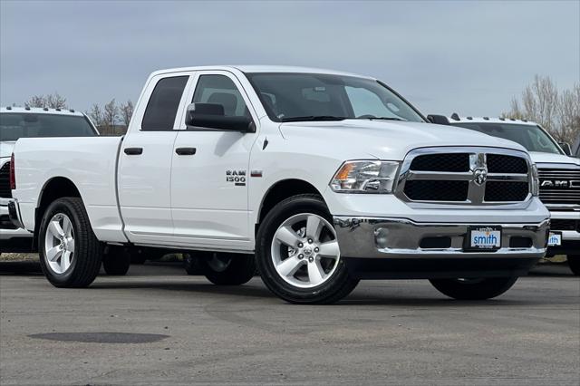 2024 RAM Ram 1500 Classic RAM 1500 CLASSIC TRADESMAN QUAD CAB 4X4 64 BOX