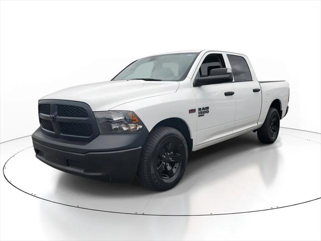 2024 RAM Ram 1500 Classic RAM 1500 CLASSIC TRADESMAN CREW CAB 4X2 57 BOX