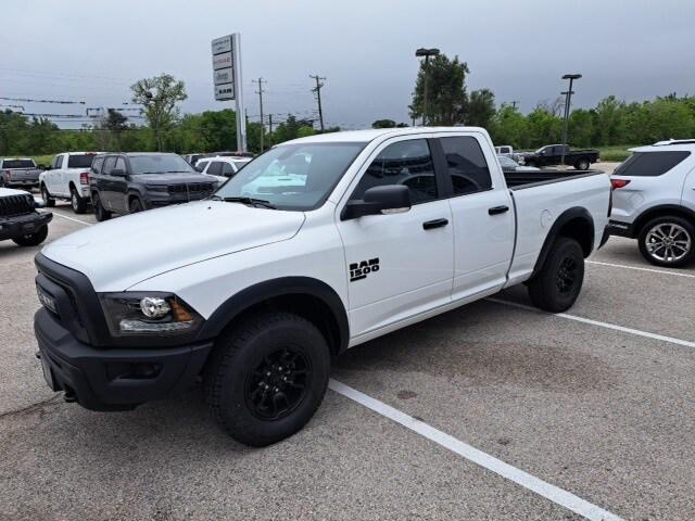 2024 RAM Ram 1500 Classic RAM 1500 CLASSIC WARLOCK QUAD CAB 4X4 64 BOX