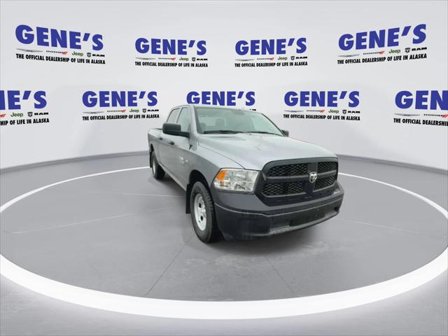 2024 RAM Ram 1500 Classic RAM 1500 CLASSIC TRADESMAN CREW CAB 4X4 64 BOX