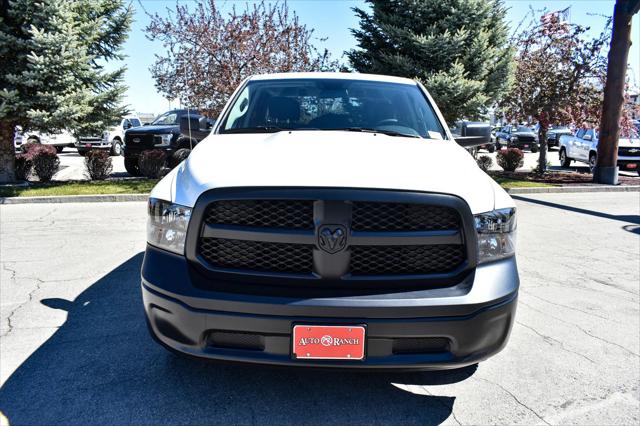 2024 RAM Ram 1500 Classic RAM 1500 CLASSIC TRADESMAN CREW CAB 4X4 57 BOX