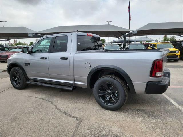 2024 RAM Ram 1500 Classic RAM 1500 CLASSIC WARLOCK QUAD CAB 4X4 64 BOX