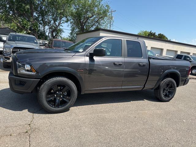 2024 RAM Ram 1500 Classic RAM 1500 CLASSIC WARLOCK QUAD CAB 4X4 64 BOX