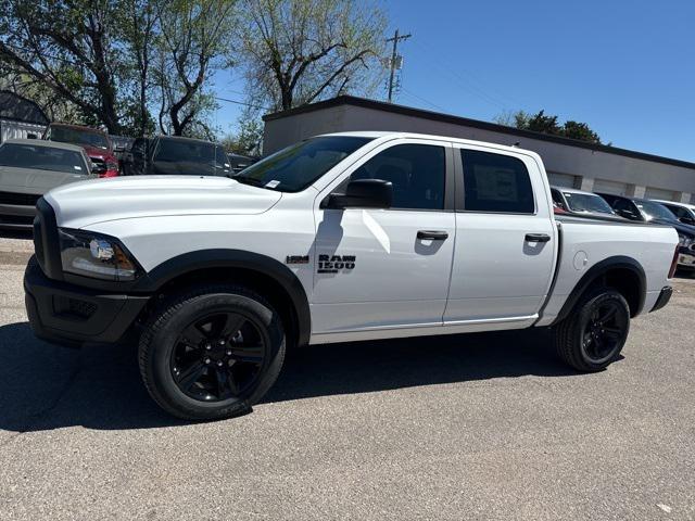 2024 RAM Ram 1500 Classic RAM 1500 CLASSIC WARLOCK CREW CAB 4X4 57 BOX