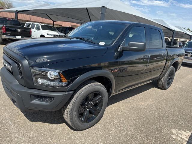 2024 RAM Ram 1500 Classic RAM 1500 CLASSIC WARLOCK CREW CAB 4X4 57 BOX