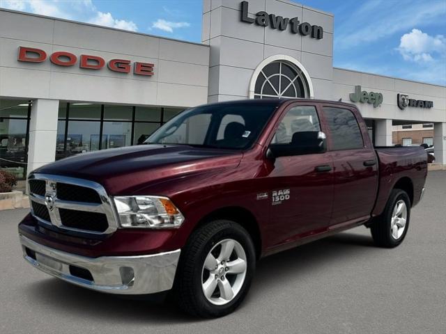 2024 RAM Ram 1500 Classic RAM 1500 CLASSIC TRADESMAN CREW CAB 4X2 57 BOX