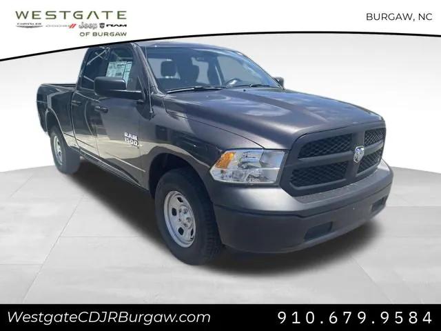 2024 RAM Ram 1500 Classic RAM 1500 CLASSIC TRADESMAN QUAD CAB 4X4 64 BOX