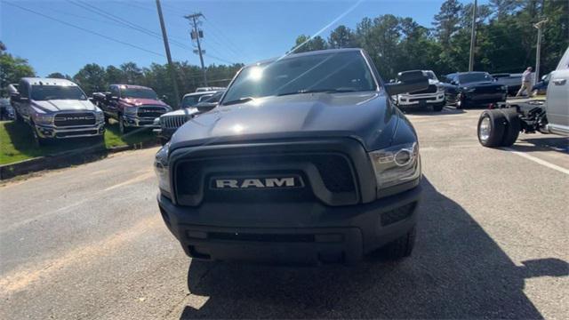 2024 RAM Ram 1500 Classic RAM 1500 CLASSIC WARLOCK QUAD CAB 4X4 64 BOX