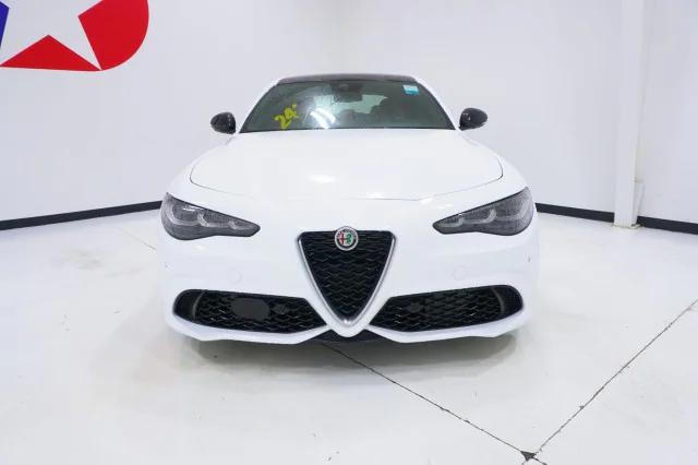 2024 Alfa Romeo Giulia GIULIA Ti RWD