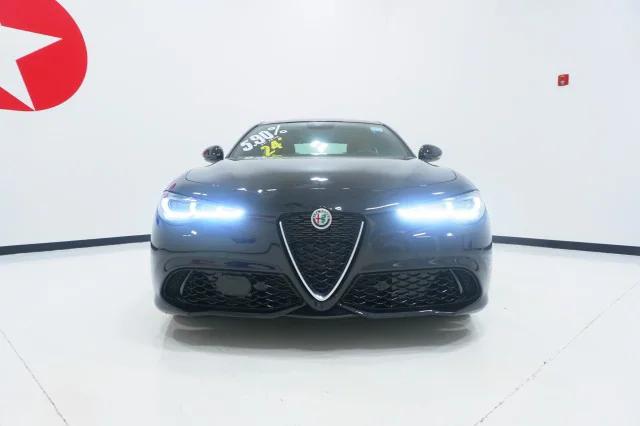 2024 Alfa Romeo Giulia GIULIA Ti RWD