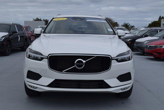 2021 Volvo XC60 T5 Momentum