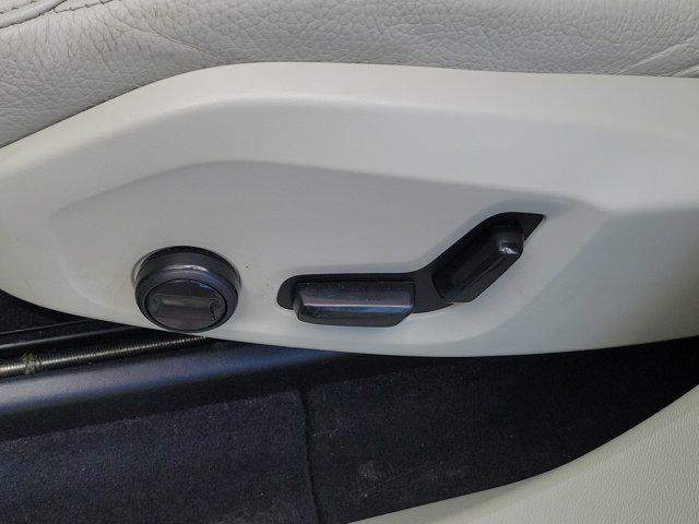 2021 Volvo XC60 T5 Momentum