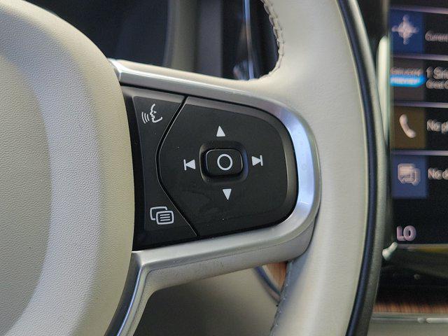 2021 Volvo XC60 T5 Momentum