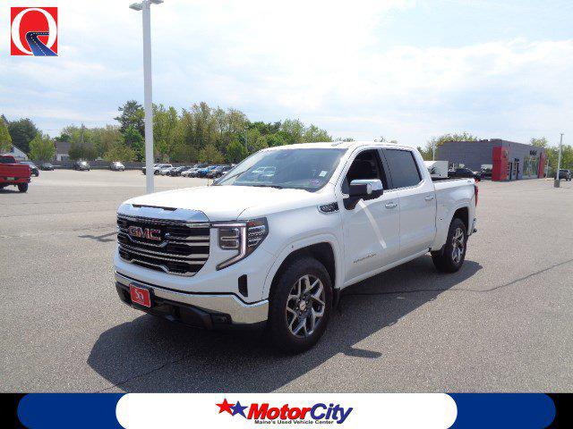 2022 GMC Sierra 1500 4WD Crew Cab Short Box SLT