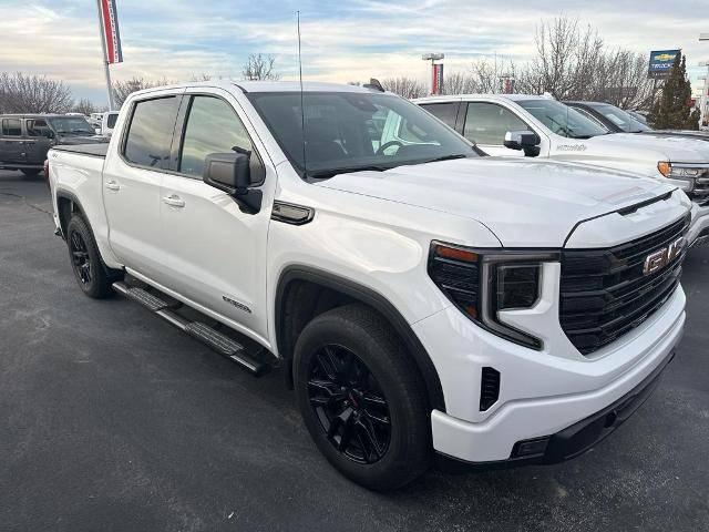 2022 GMC Sierra 1500 4WD Crew Cab Short Box Elevation with 3SB