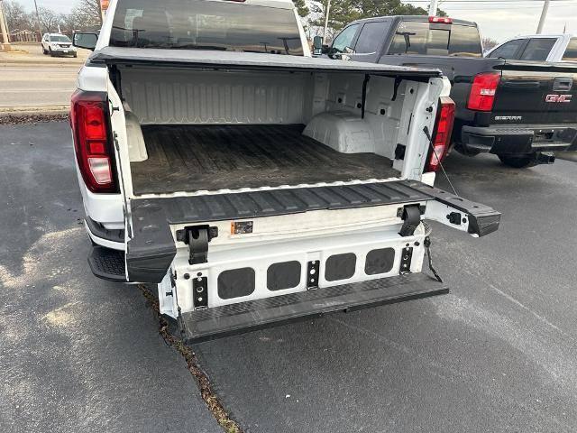 2022 GMC Sierra 1500 4WD Crew Cab Short Box Elevation with 3SB