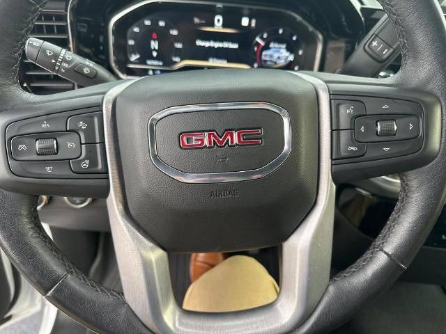 2022 GMC Sierra 1500 4WD Crew Cab Short Box Elevation with 3SB