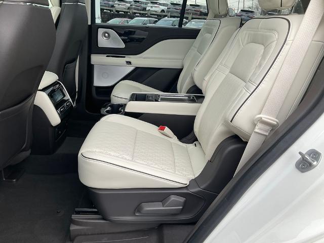 2021 Lincoln Aviator Black Label