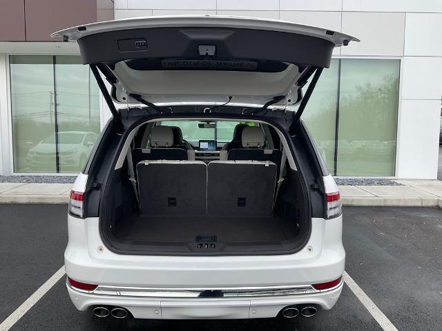 2021 Lincoln Aviator Black Label