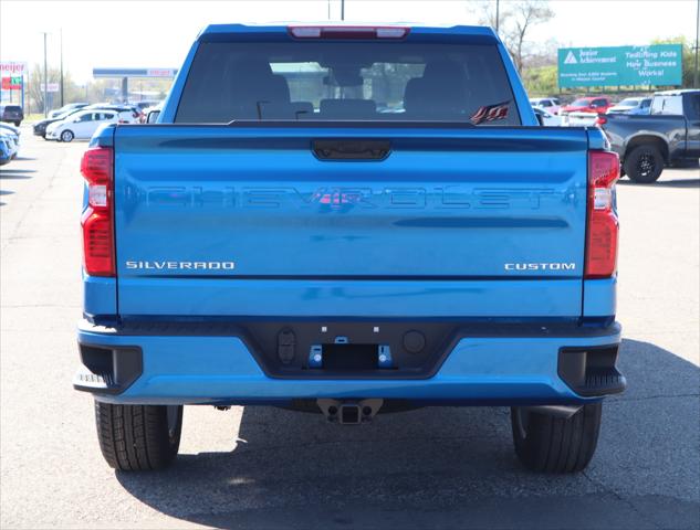 2024 Chevrolet Silverado 1500 4WD Crew Cab Short Bed Custom