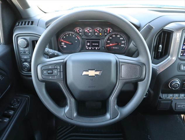 2024 Chevrolet Silverado 1500 4WD Crew Cab Short Bed Custom