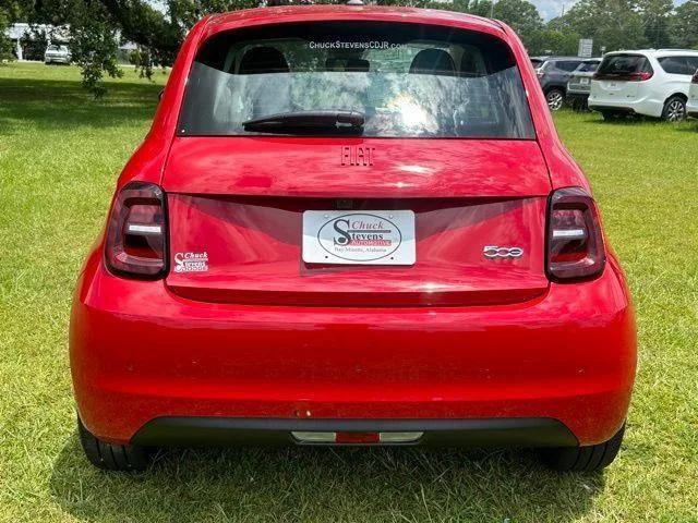 2024 Fiat FIAT 500e 500e INSPI(RED)