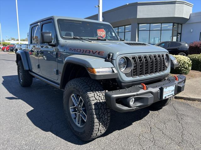 2024 Jeep Gladiator GLADIATOR MOJAVE X 4X4