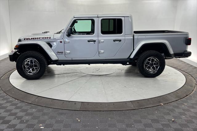 2024 Jeep Gladiator GLADIATOR RUBICON X 4X4