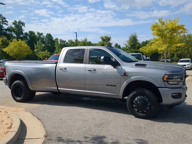 2022 RAM 3500 Limited Crew Cab 4x4 8 Box